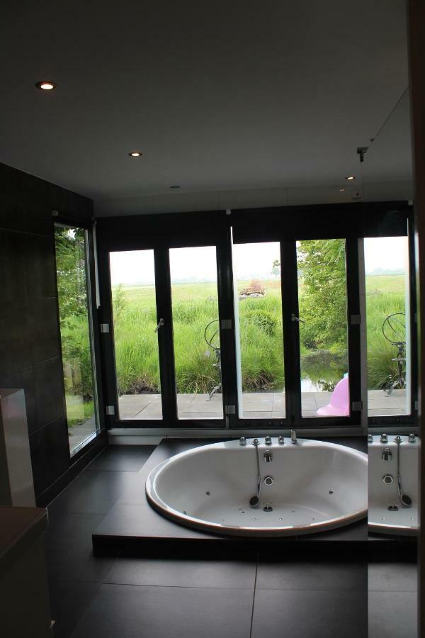 Bungalow Haarlem Amsterdam With Jacuzzi Vijfhuizen ภายนอก รูปภาพ