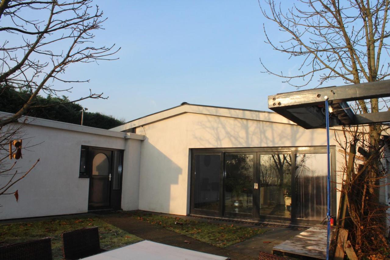 Bungalow Haarlem Amsterdam With Jacuzzi Vijfhuizen ภายนอก รูปภาพ
